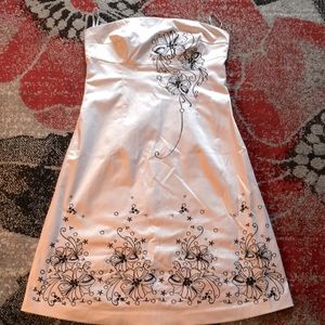 Strapless Evening dress.